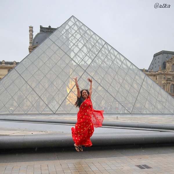 卢浮宫红纱丽